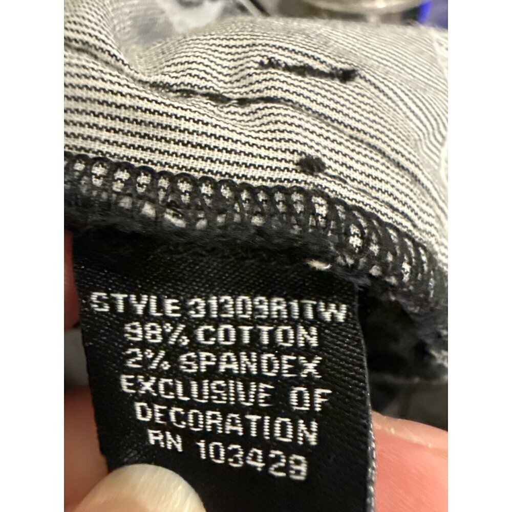 Intro Love the Fit Hailey Short Sun washed Twill Roll up Cuff,  Size 16 NWT - Picture 7 of 8